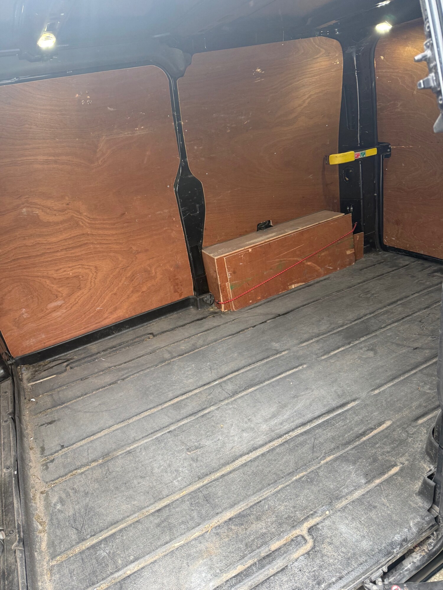 Used Ford Transit Custom 2015 for sale - 77718068: Photo 12