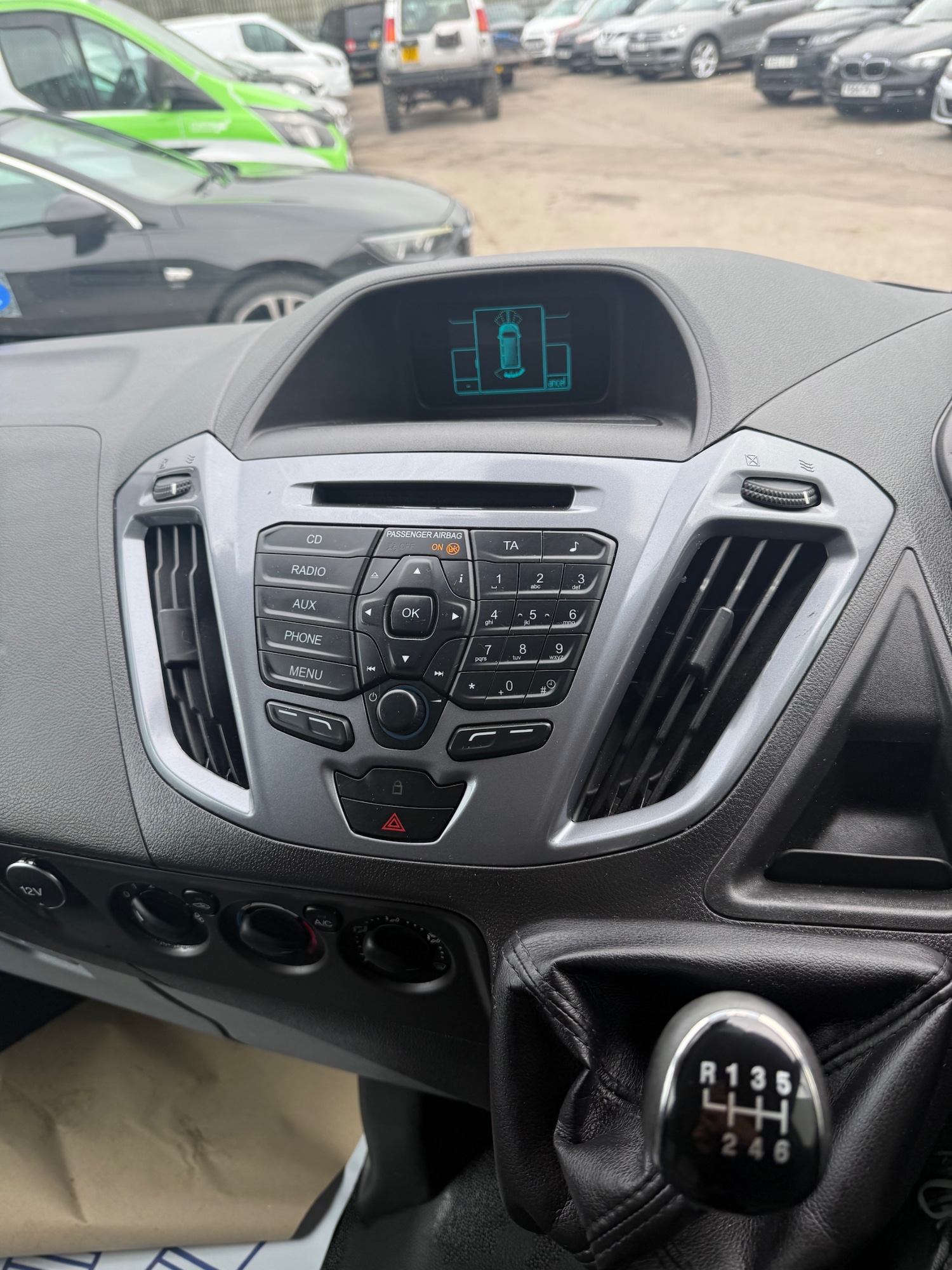 Used Ford Transit Custom 2015 for sale - 77718068: Photo 2