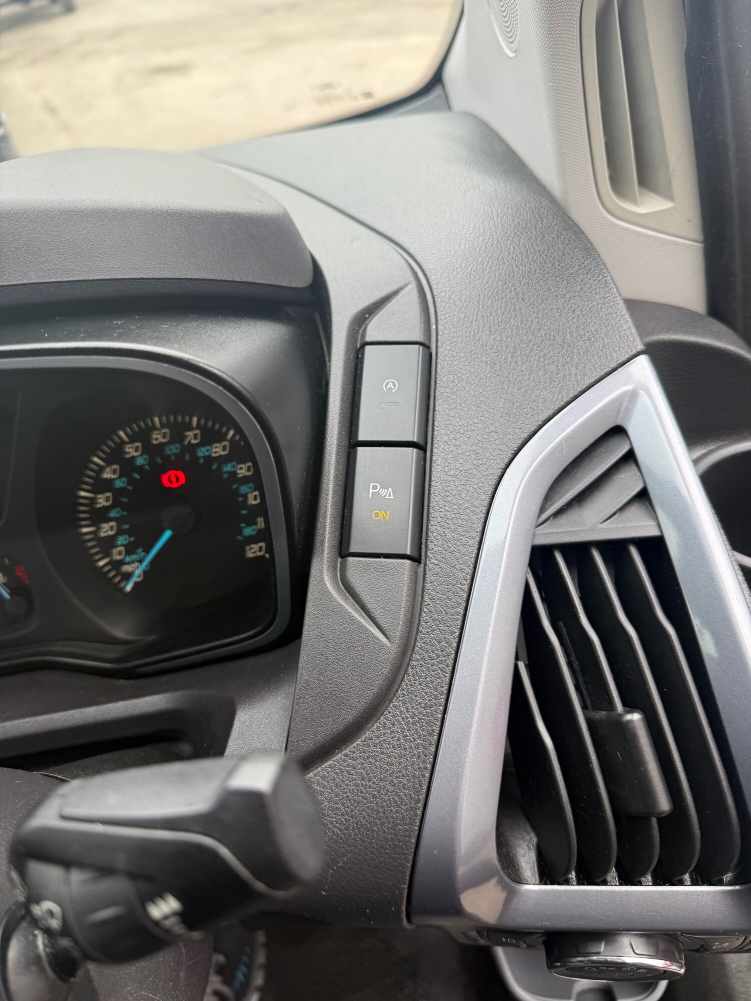 Used Ford Transit Custom 2015 for sale - 77718068: Photo 3