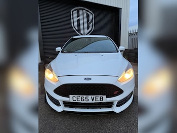 Used Ford Focus 2015 for sale - 77301863: Photo