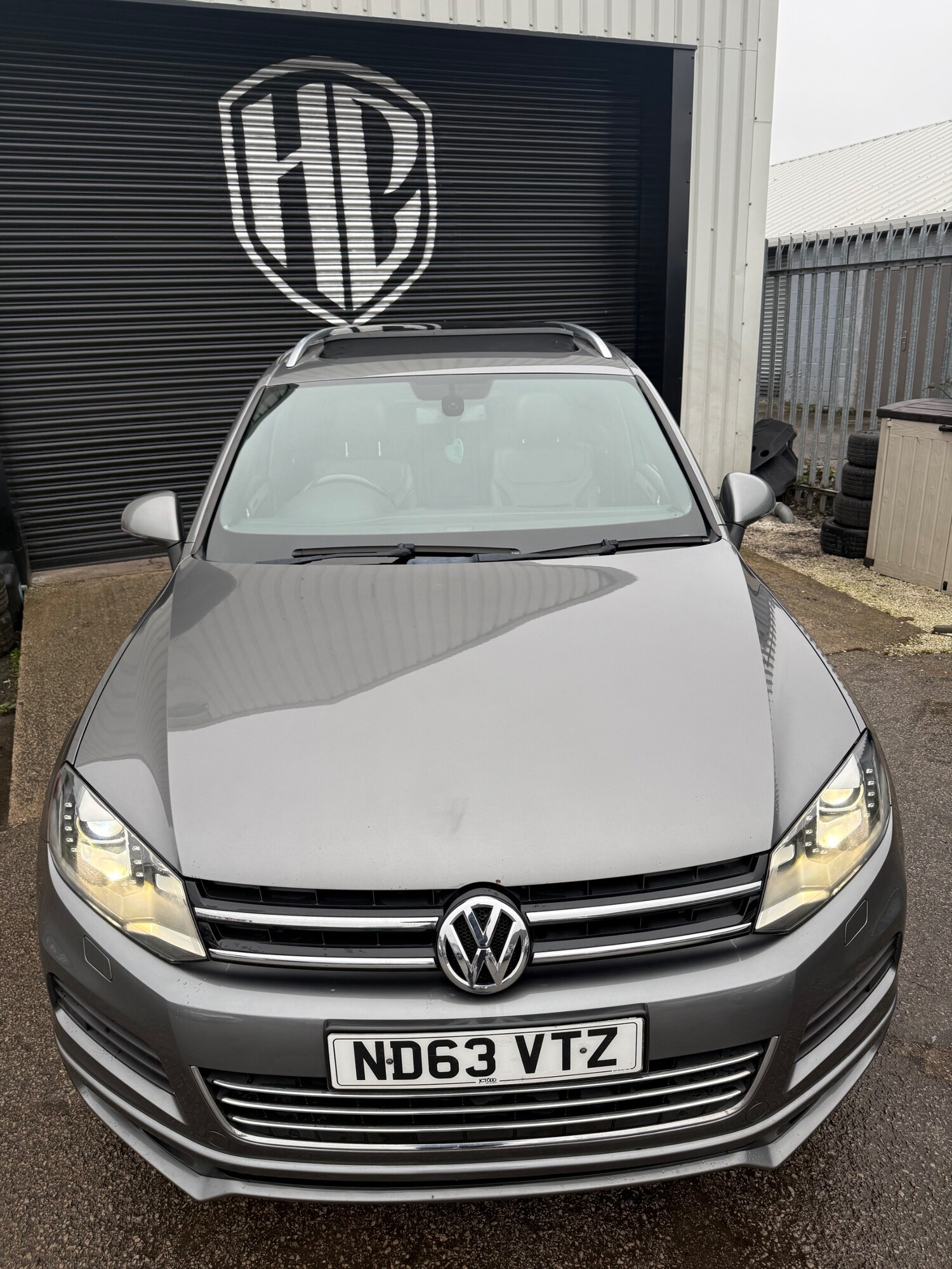 Used Volkswagen Touareg 2013 for sale - 77370941: Photo 16