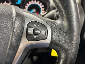 Used Ford Fiesta 2016 for sale - 79198940: Photo