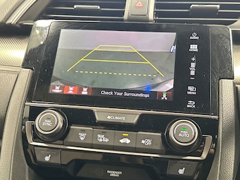 Used Honda Civic 2018 for sale - 79199077: Photo