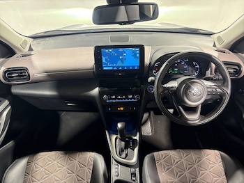 Used Toyota Yaris Cross 2024 for sale - 79199262: Photo