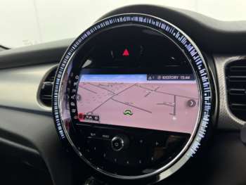 Used MINI Hatch 2021 for sale - 75245188: Photo