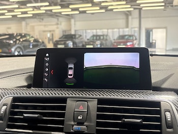 Used BMW M4 2018 for sale - 79463880: Photo