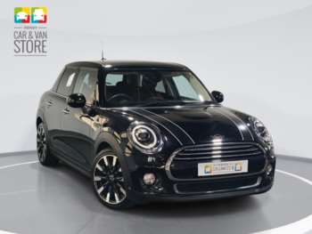 2019 (19) - II Cooper Exclusive 5-Door