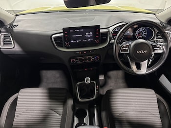 Used Kia XCeed 2023 for sale - 79200619: Photo