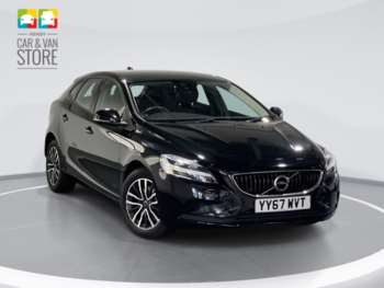 2017 (67) - T2 122 Momentum 5-Door