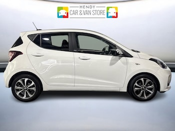 Used Hyundai i10 2019 for sale - 79575998: Photo
