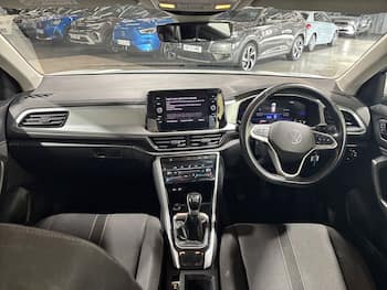 Used Volkswagen T-Roc 2025 for sale - 79697566: Photo