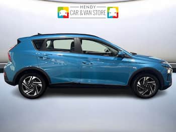 Used Hyundai BAYON 2023 for sale - 79372517: Photo