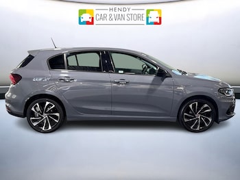 Used Fiat Tipo 2018 for sale - 79372483: Photo
