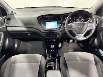 Used Hyundai i20 2019 for sale - 79199774: Photo