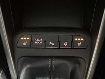 Used Kia Stonic 2021 for sale - 79200627: Photo