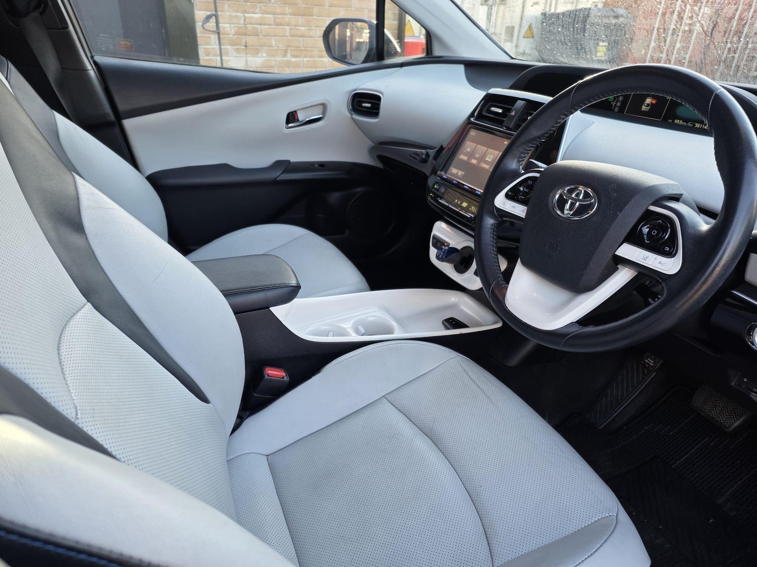 Used Toyota Prius 2025 for sale - 77456349: Photo 10