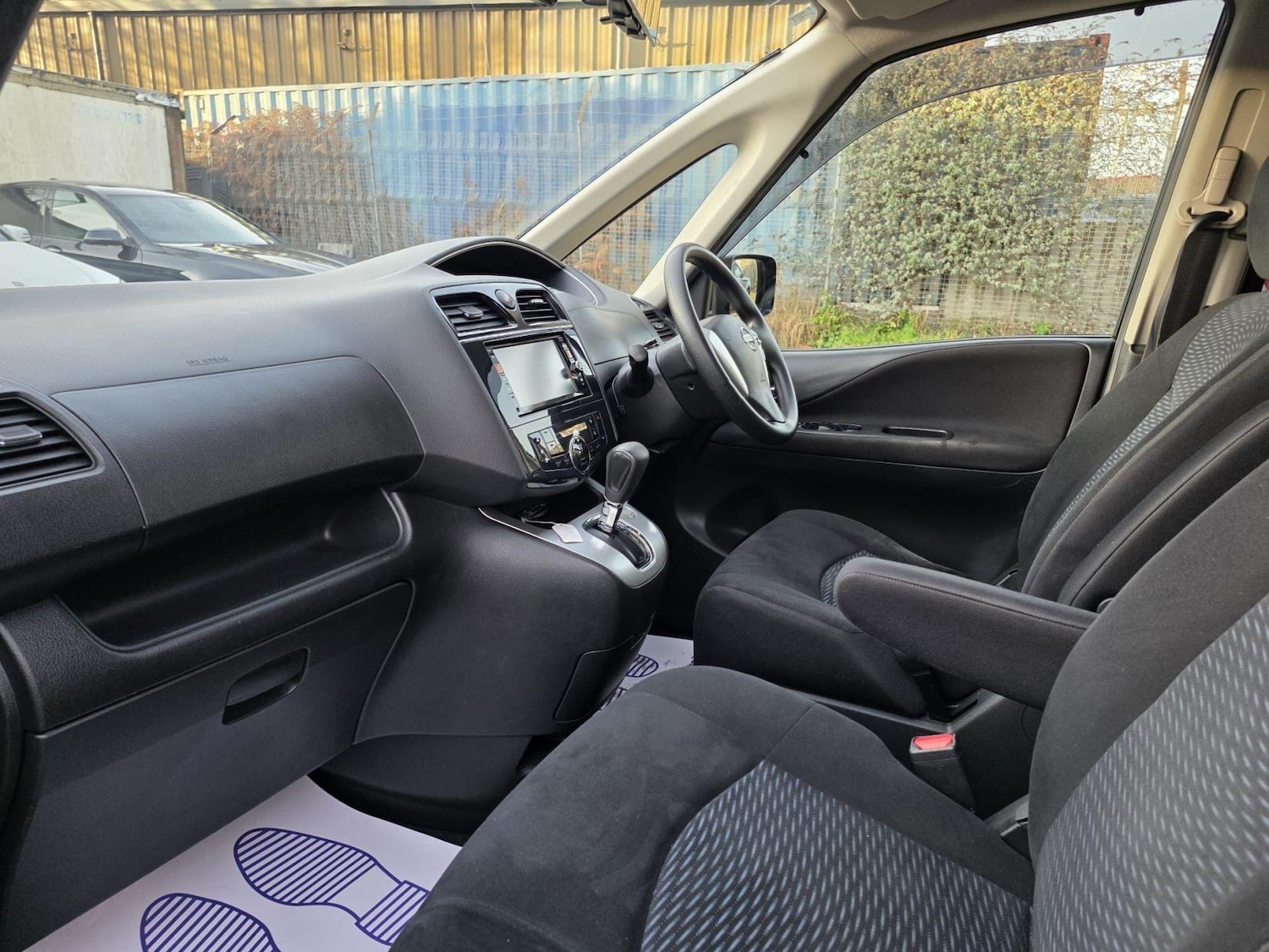 Used Nissan Serena 2025 for sale - 77865003: Photo 15