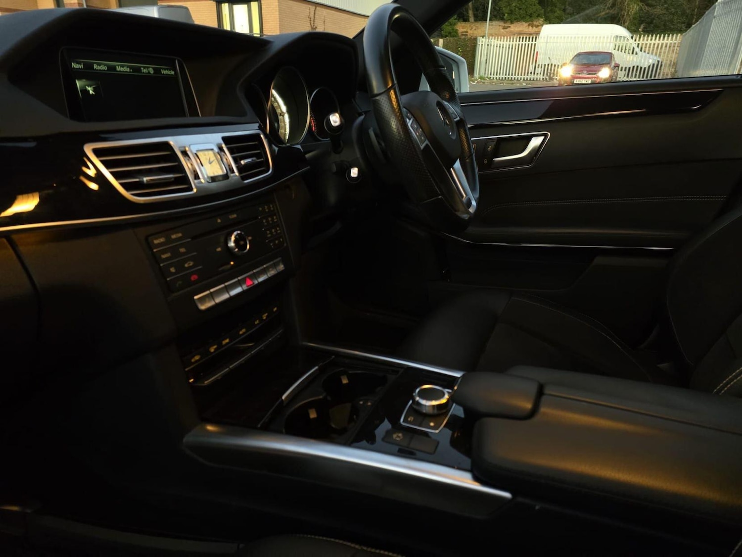 Used Mercedes-Benz E Class 2025 for sale - 77864952: Photo 14