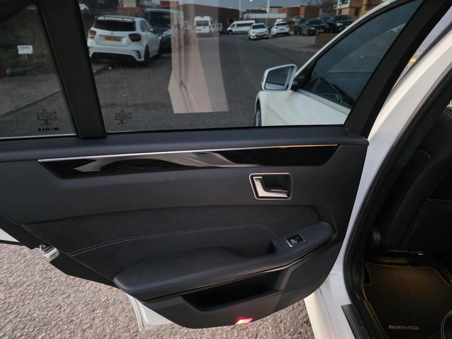 Used Mercedes-Benz E Class 2025 for sale - 77864952: Photo 15