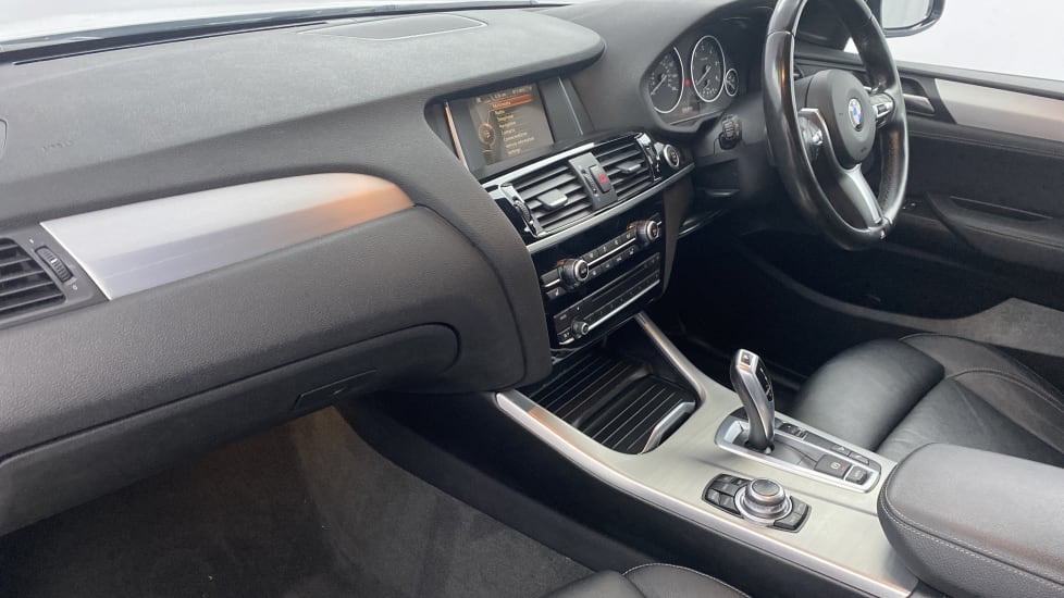 Used BMW X4 2017 for sale - 77688140: Photo 13