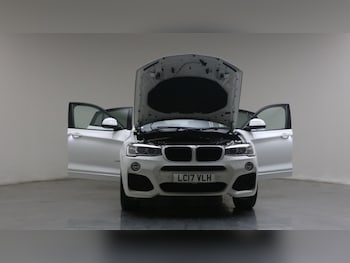 Used BMW X4 2017 for sale - 77688140: Photo