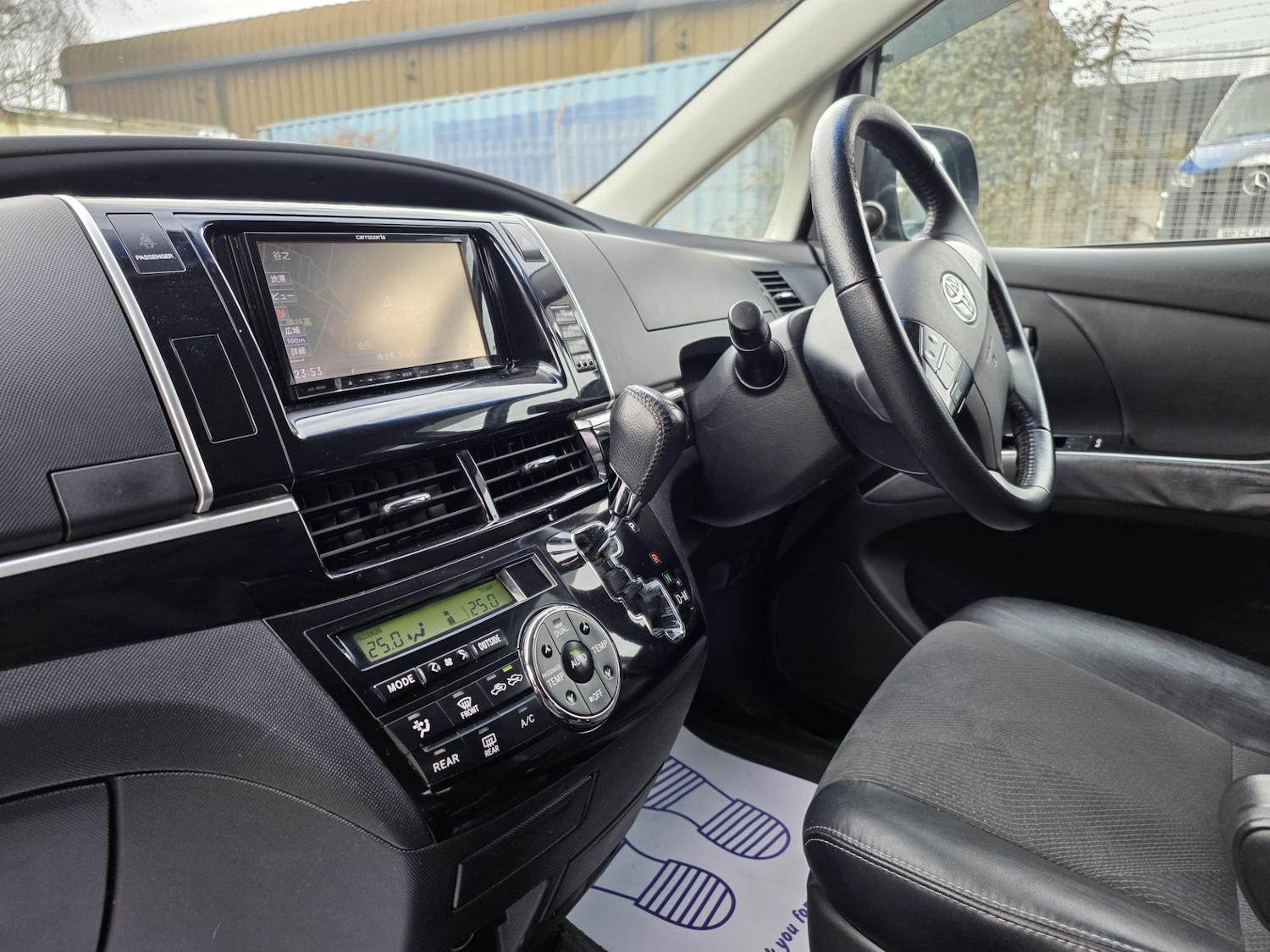 Used Toyota Estima 2026 for sale - 77647204: Photo 12