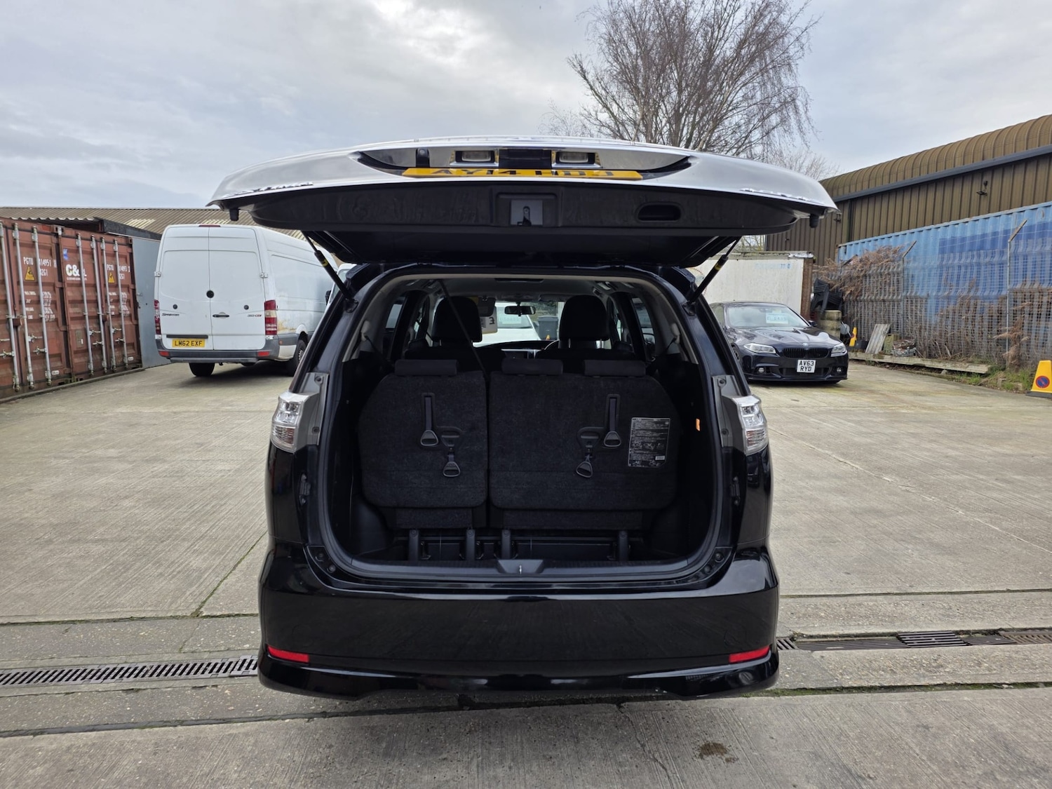 Used Toyota Estima 2026 for sale - 77647204: Photo 16