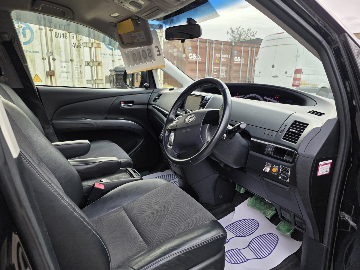 Used Toyota Estima 2026 for sale - 77647204: Photo 9