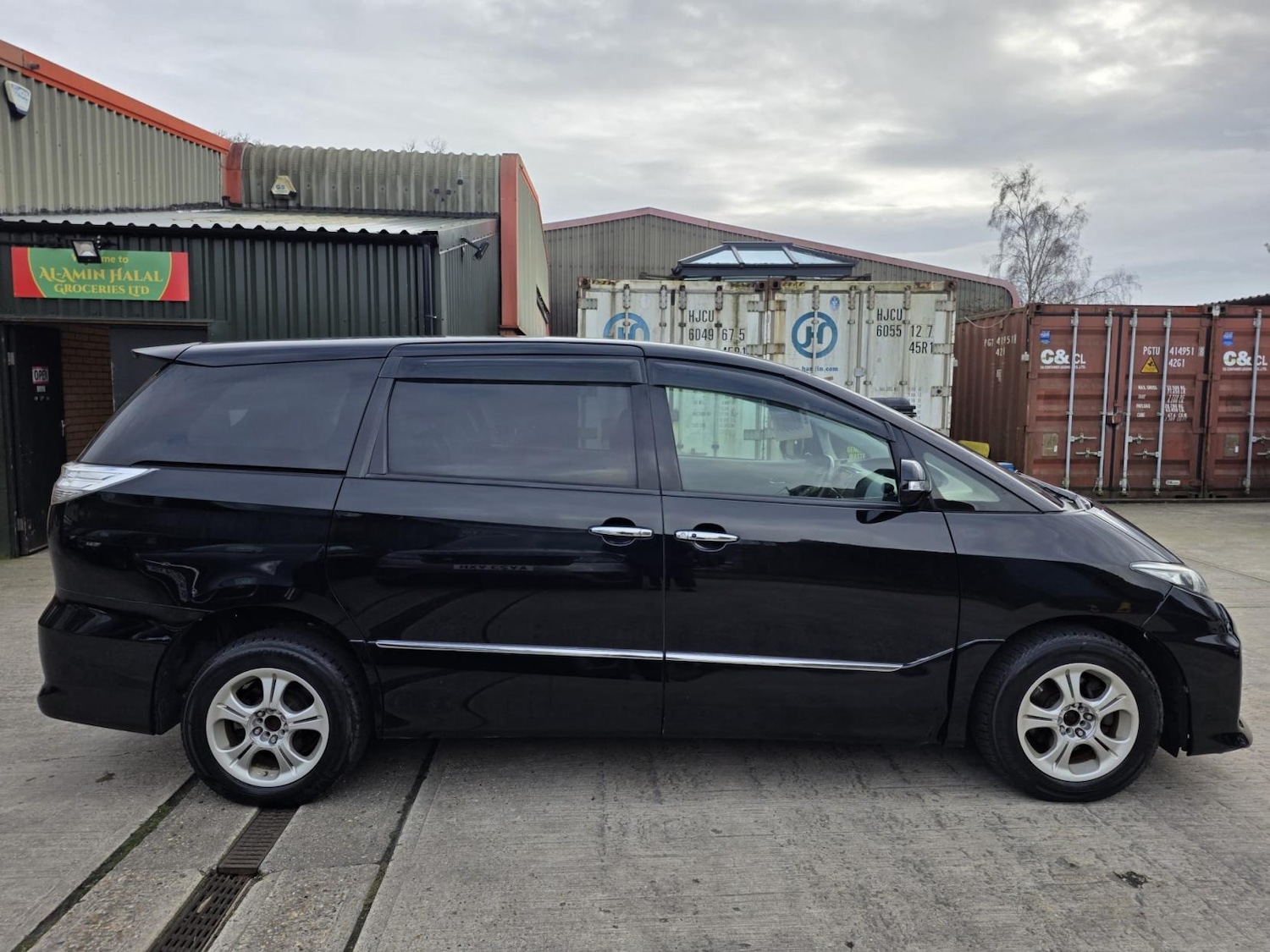 Used Toyota Estima 2026 for sale - 77941610: Photo 8