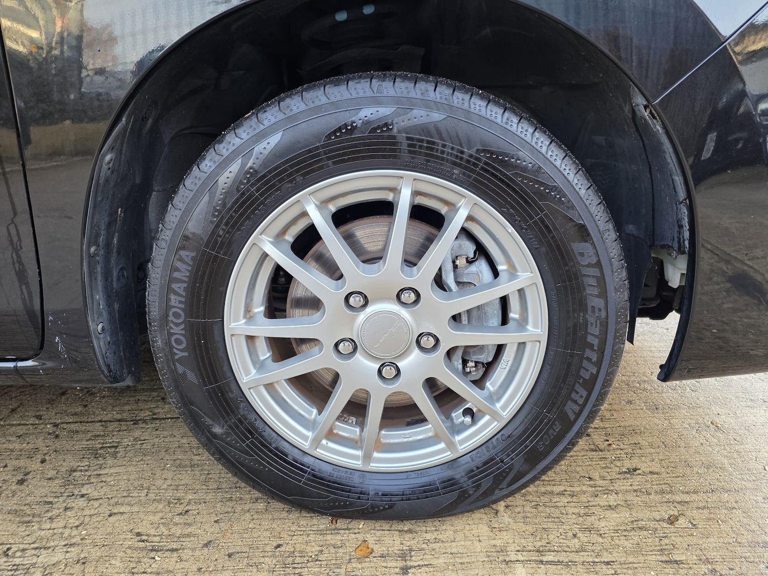 Used Nissan Serena 2025 for sale - 77456138: Photo 27