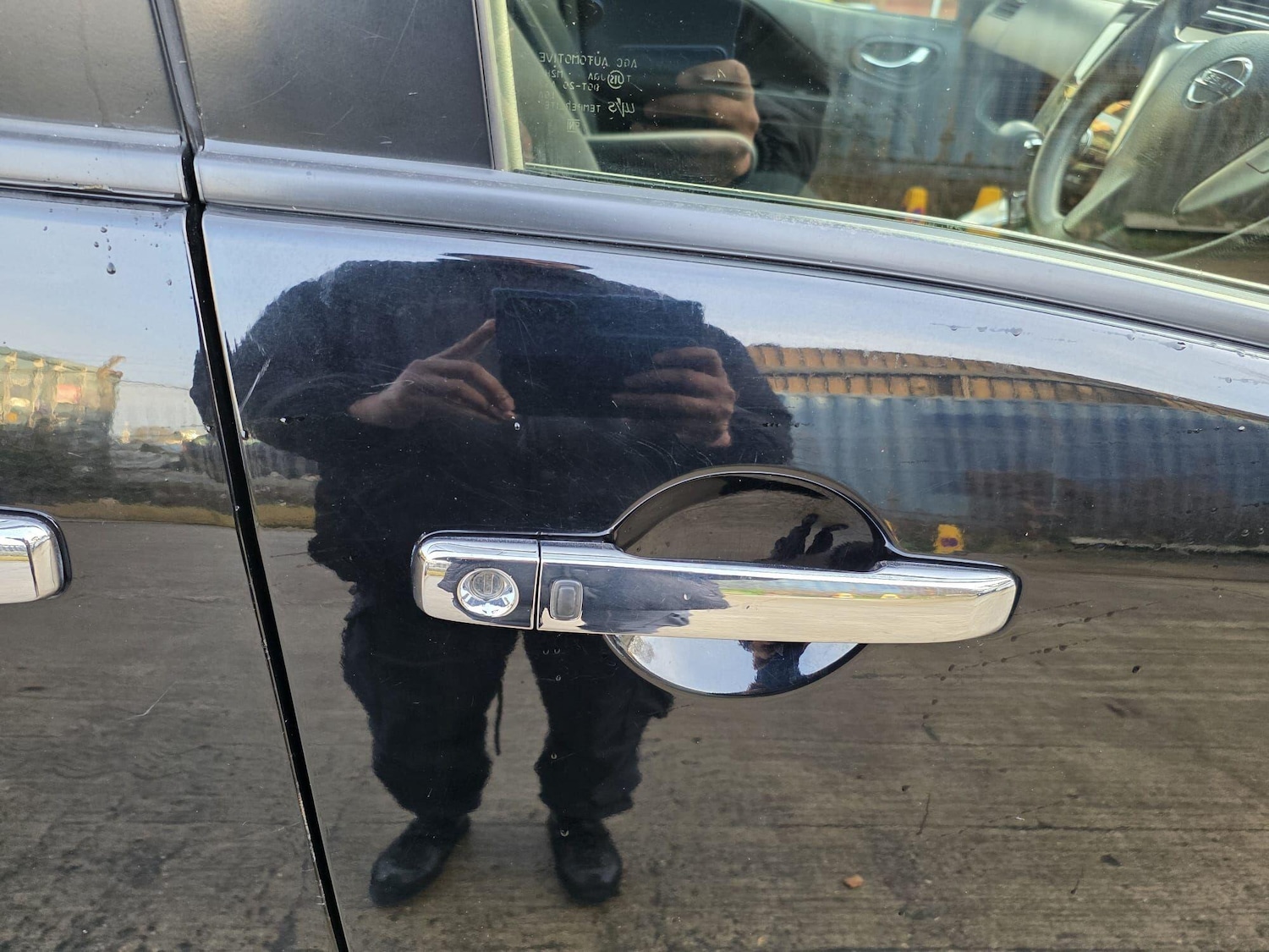 Used Nissan Serena 2025 for sale - 77456138: Photo 31