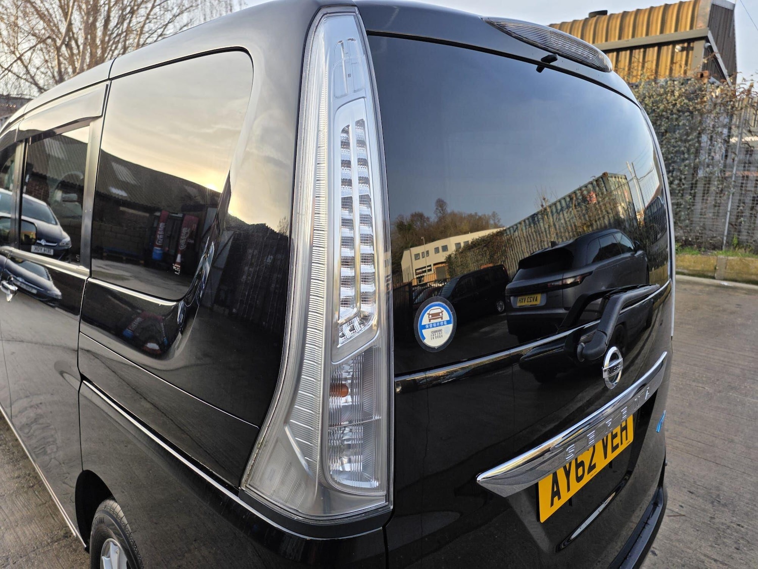 Used Nissan Serena 2025 for sale - 77456138: Photo 40