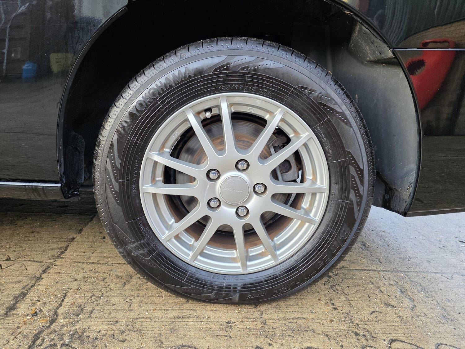 Used Nissan Serena 2025 for sale - 77456138: Photo 41