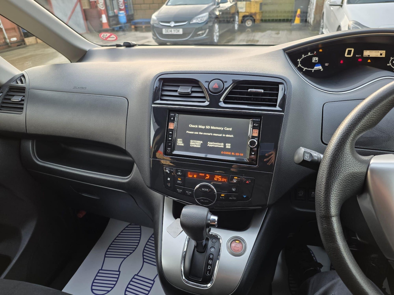 Used Nissan Serena 2025 for sale - 77456138: Photo 52