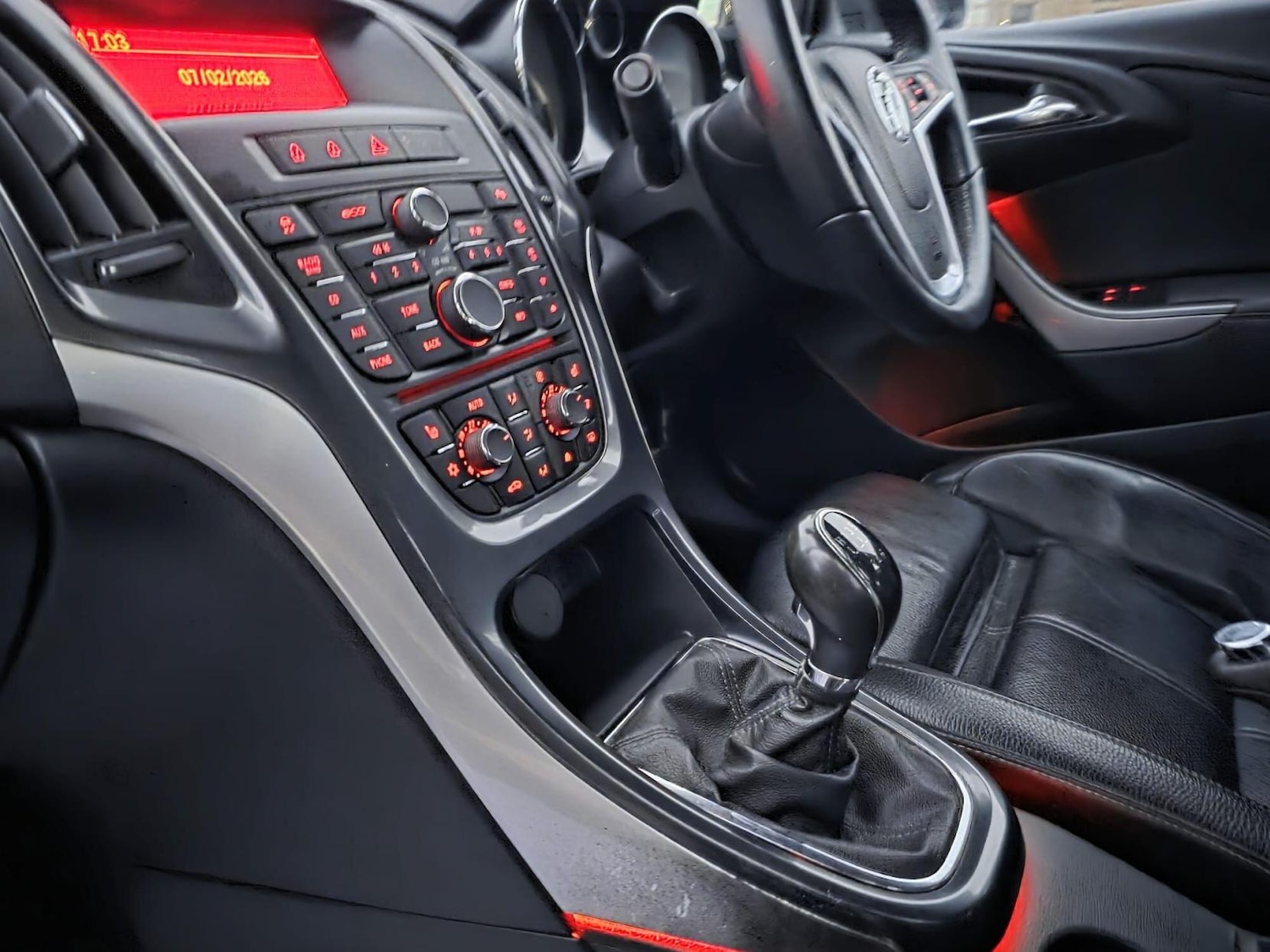 Used Vauxhall Astra 2014 for sale - 77941608: Photo 18