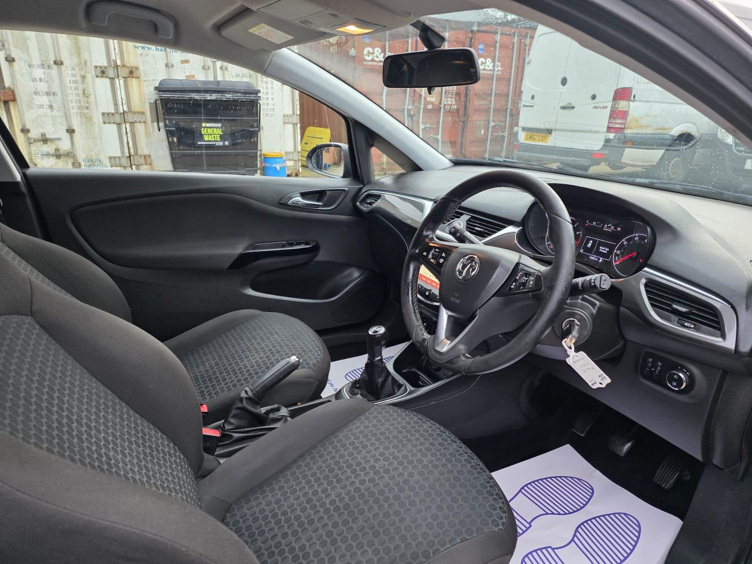 Used Vauxhall Corsa 2015 for sale - 77941600: Photo 7