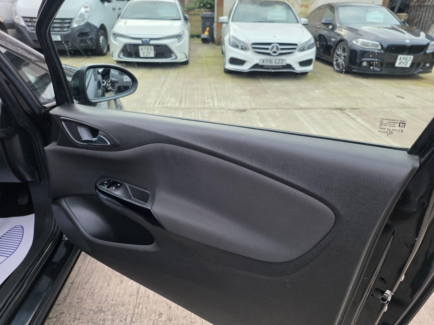 Used Vauxhall Corsa 2015 for sale - 77941600: Photo 8