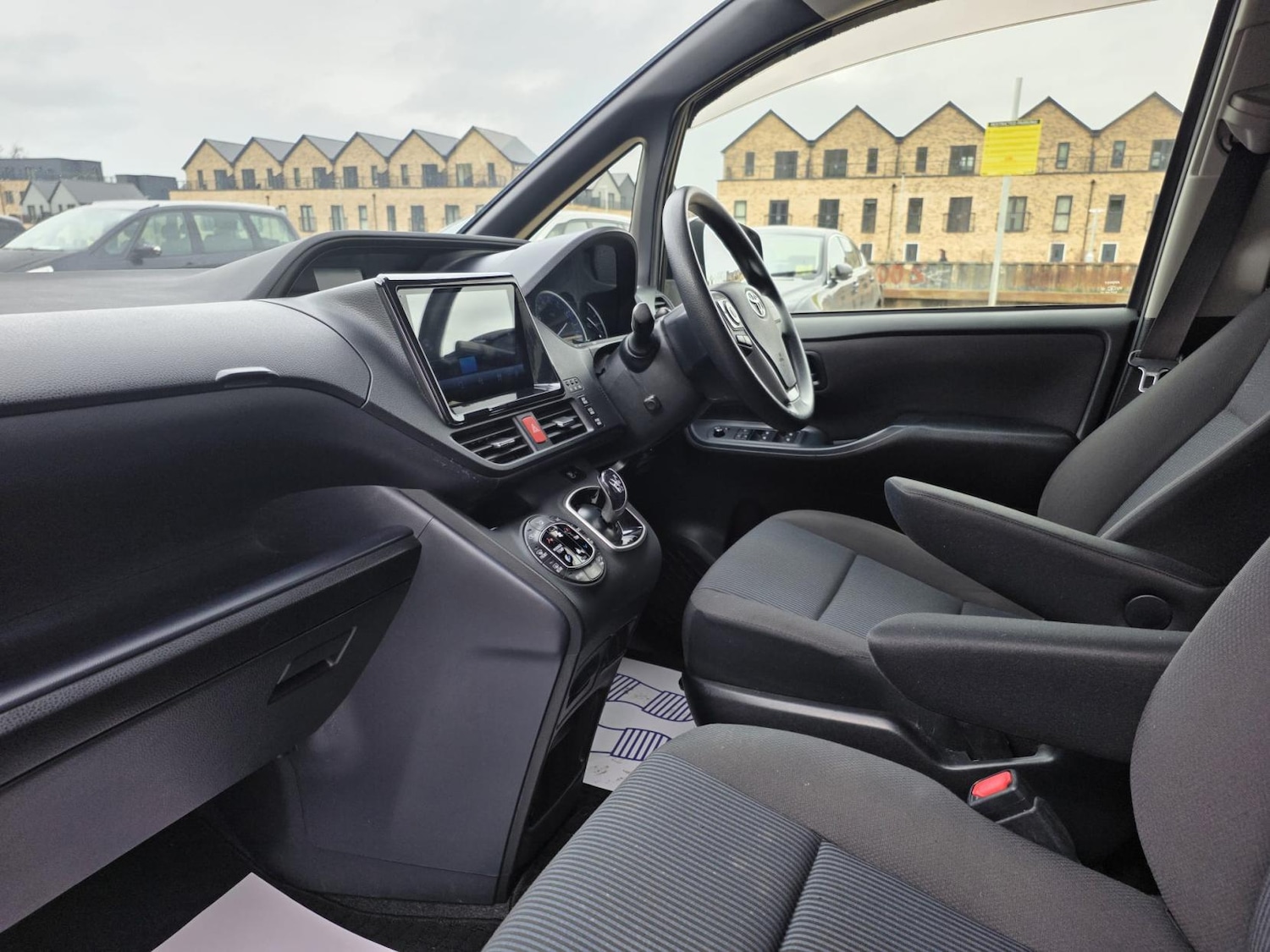 Used Toyota Noah 2026 for sale - 78008704: Photo 18