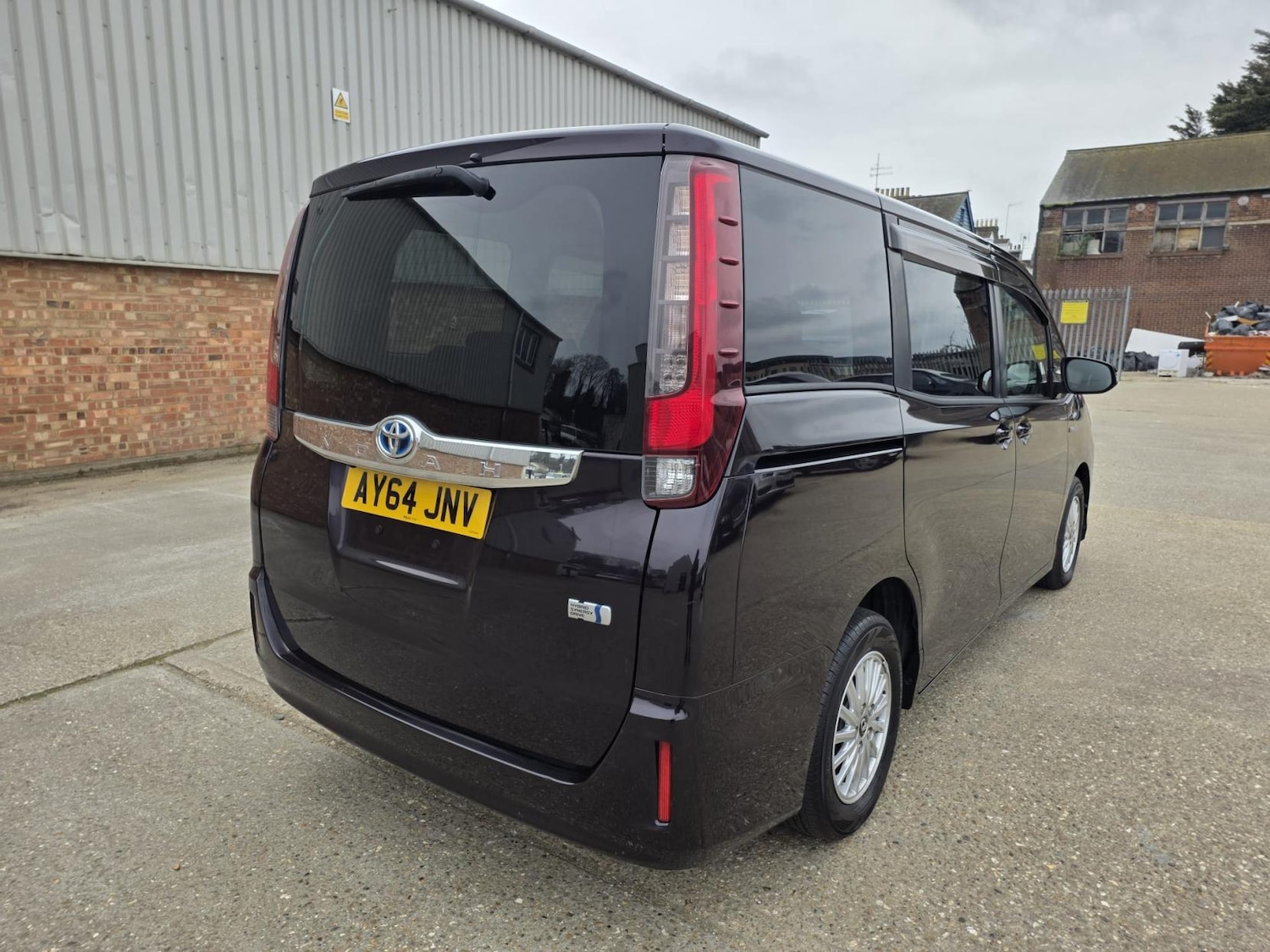 Used Toyota Noah 2026 for sale - 78008704: Photo 6