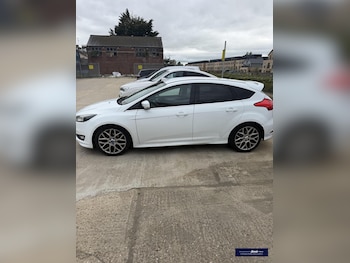 Used Ford Focus 2015 for sale - 78942075: Photo