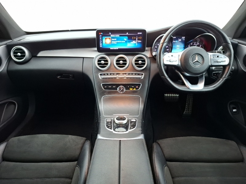 Used Mercedes-Benz C Class 2018 for sale - 77767294: Photo 2