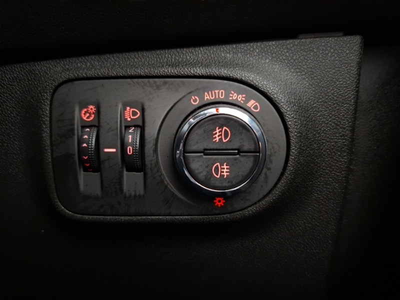 Used Vauxhall Corsa 2017 for sale - 77963918: Photo 19