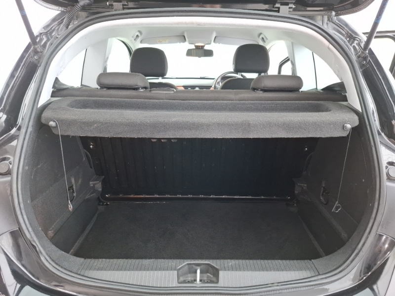 Used Vauxhall Corsa 2017 for sale - 77963918: Photo 8