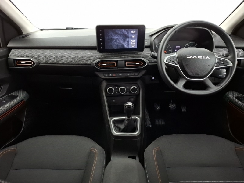 Used Dacia Sandero Stepway 2023 for sale - 77663878: Photo 2