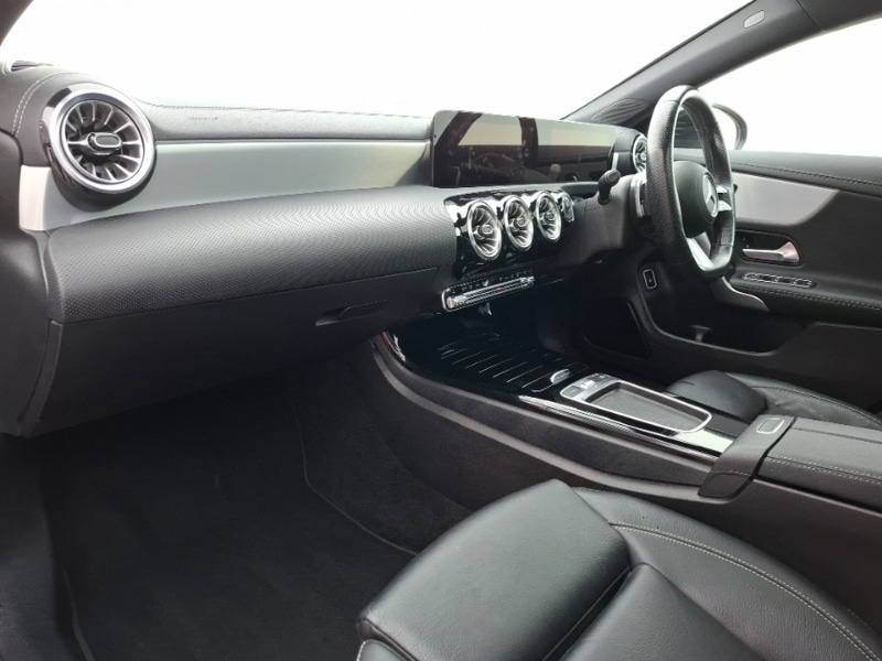 Used Mercedes-Benz CLA 2024 for sale - 77325347: Photo 5