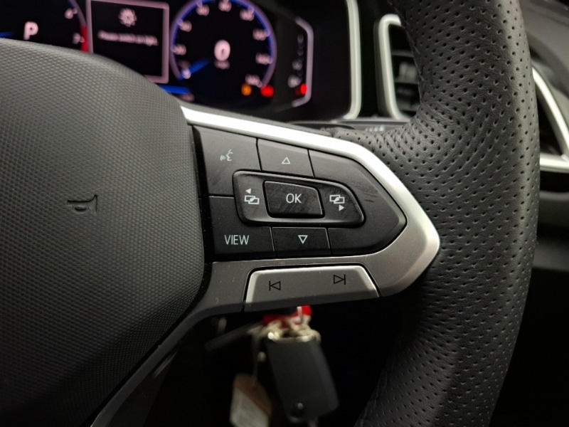 Used Volkswagen T-Roc 2025 for sale - 77105272: Photo 15