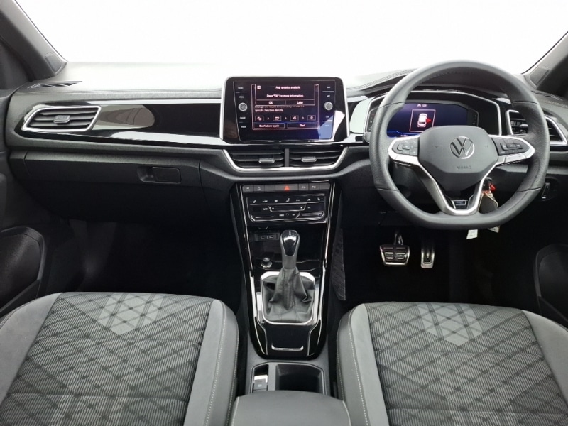 Used Volkswagen T-Roc 2025 for sale - 77105272: Photo 2