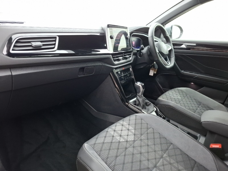 Used Volkswagen T-Roc 2025 for sale - 77105272: Photo 5