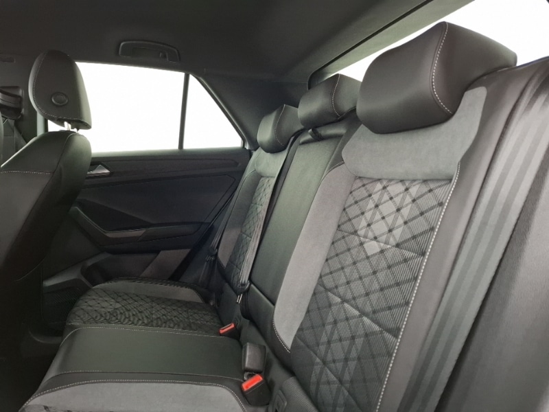 Used Volkswagen T-Roc 2025 for sale - 77105272: Photo 6