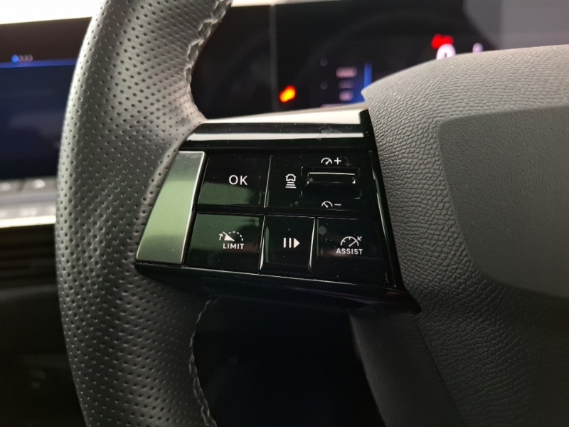 Used Vauxhall Astra 2023 for sale - 76834083: Photo 14